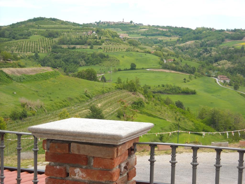 Hotel Cascina Ricca Roddino Exterior foto